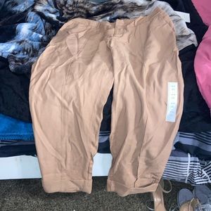 Slim Ankle slacks/jeans